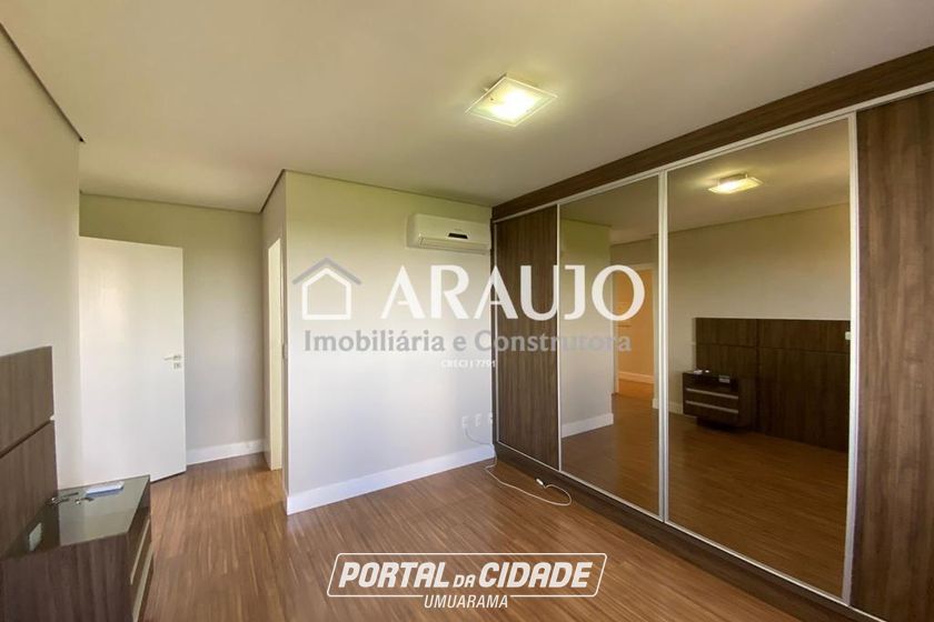 Apartamento &agrave; venda - 126m&sup2; - Edif&iacute;cio Villa Lobos - ZONA I