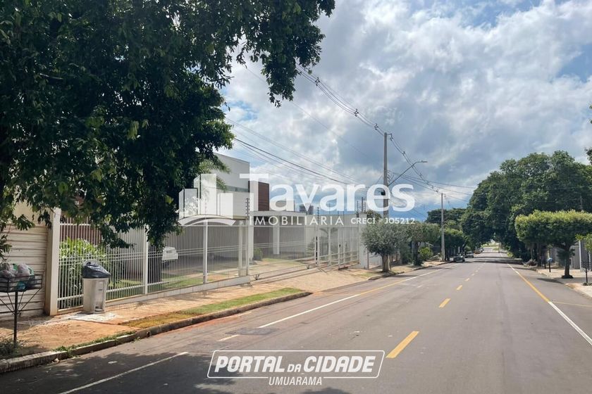 Terreno &agrave; venda - 245m&sup2; - Zona II