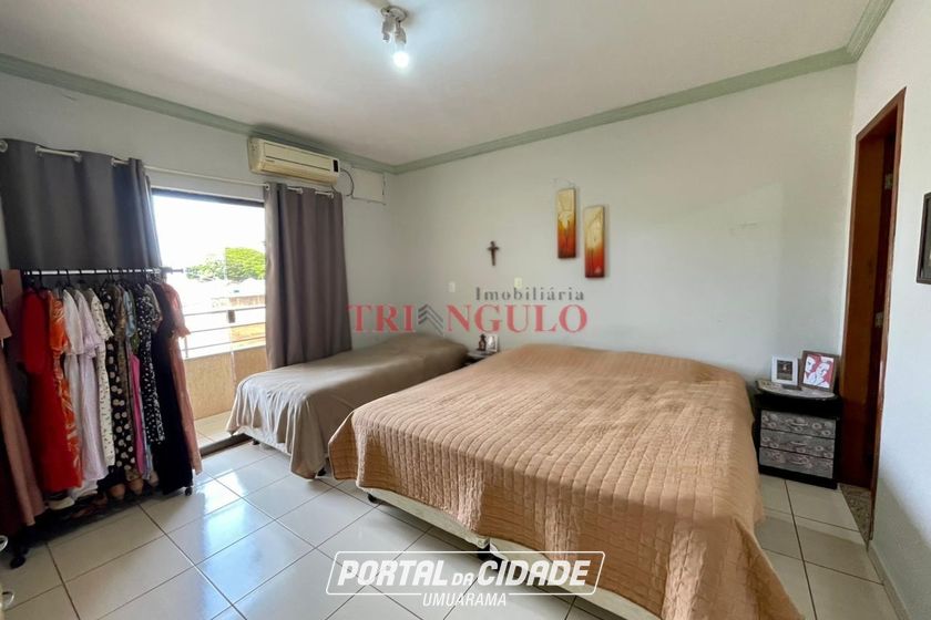 Sobrado &agrave; venda - 123m&sup2; - ZONA V