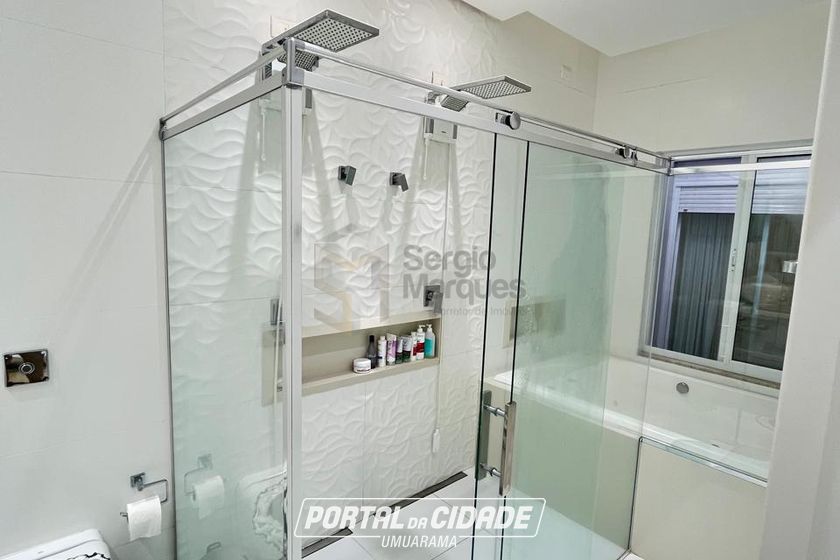 Casa &agrave; venda - 275m&sup2; - Condom&iacute;nio Royal Garden