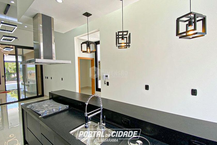 Casa &agrave; venda - 127m&sup2; - Parque Interlagos II