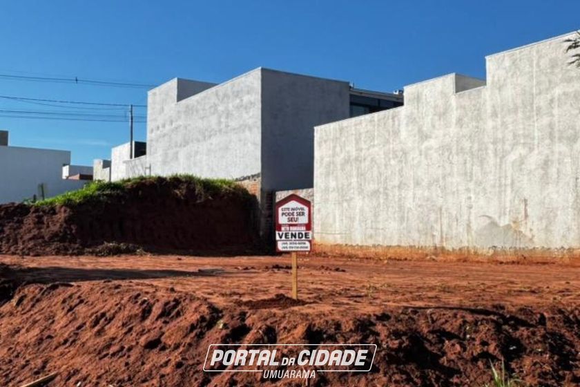 Terreno &agrave; venda - 216m&sup2; - Jardim Cerejeiras