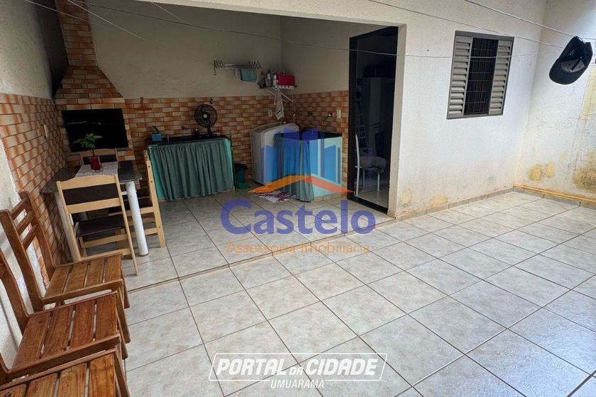 Casa &agrave; venda - 101m&sup2; - JARDIM LOS ANGELES