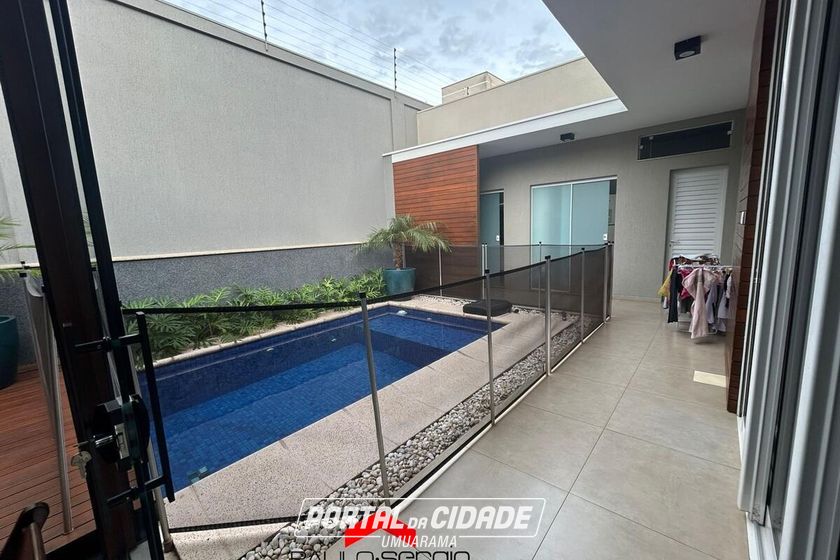 Casa &agrave; venda - 200m&sup2; - Lago Aratimbo