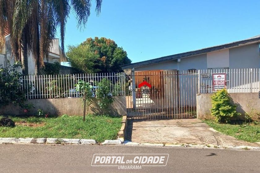 Casa &agrave; venda - 90m&sup2; - Parque Danielle