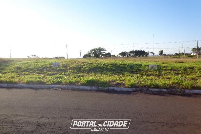 Terreno &agrave; venda - 376m&sup2; - Parque Firenze