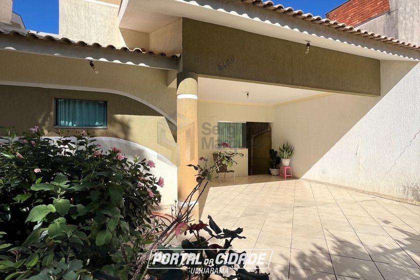 Sobrado &agrave; venda - 184m&sup2; - Zona 1-A