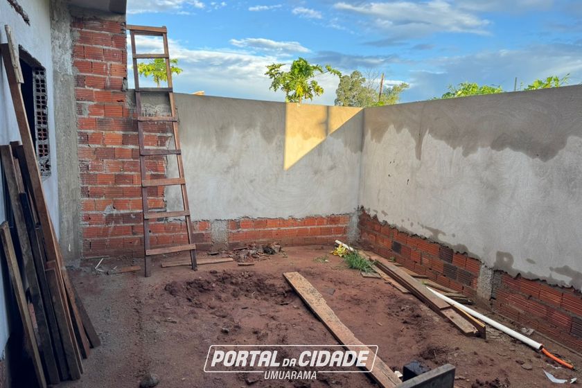 Casa &agrave; venda - 64m&sup2; - Parque Industrial I