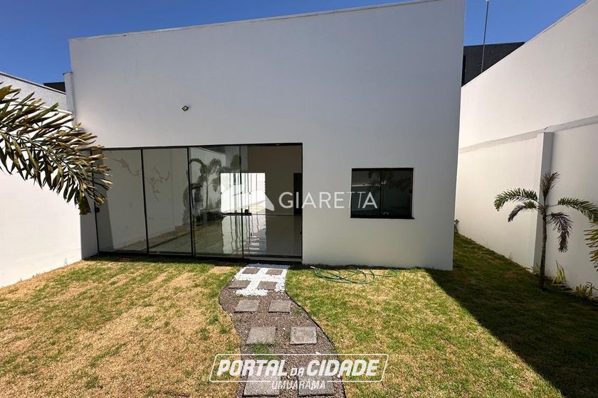 Casa &agrave; venda - 99m&sup2; - JARDIM COOPAGRO