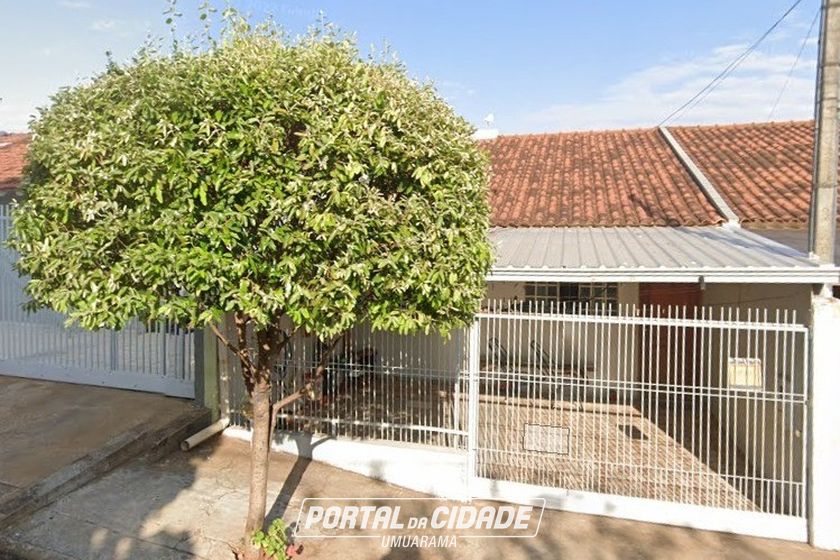 Casa &agrave; venda - 100m&sup2; - Jardim Vit&oacute;ria