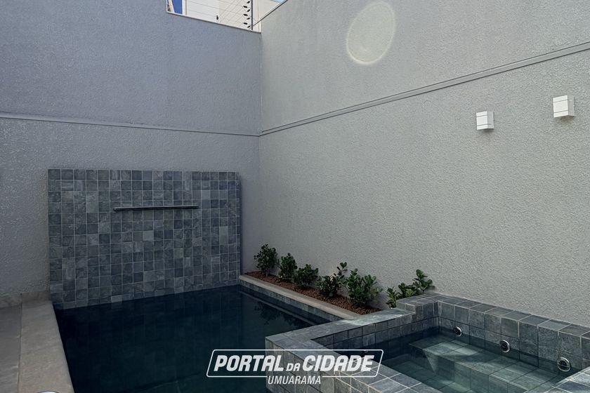 Sobrado &agrave; venda - 200m&sup2; - Jardim Colorado