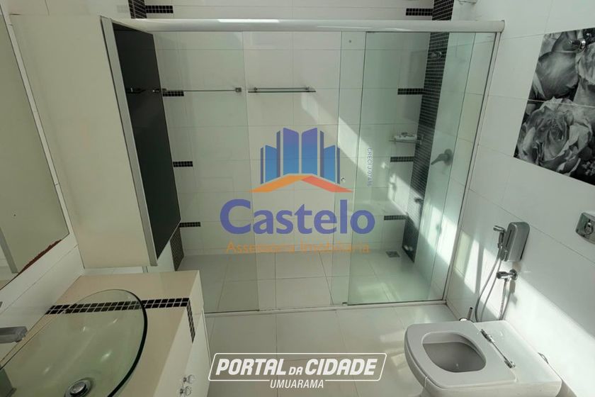 Casa &agrave; venda - 256m&sup2; - JARDIM BIRIGUI