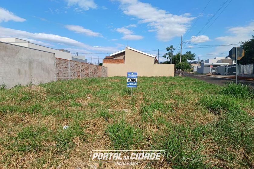 Terreno &agrave; venda - 260m&sup2; - Jardim Aeroporto IV
