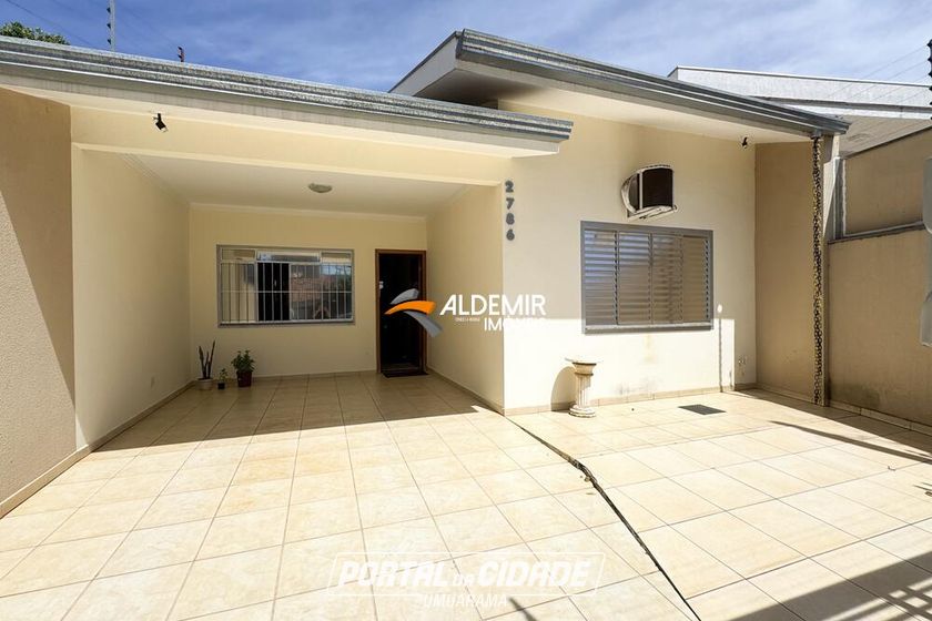Casa &agrave; venda - 130m&sup2; - Jardim Villa Romana