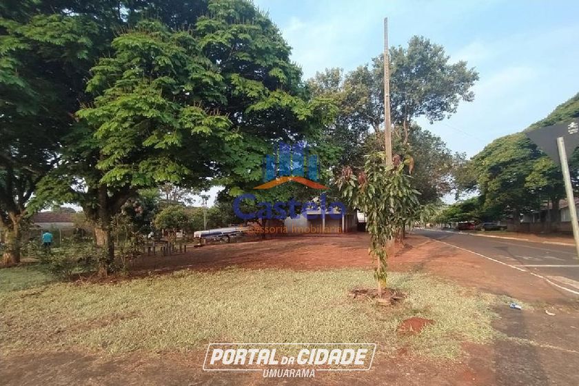 Casa &agrave; venda - 216m&sup2; - Centro