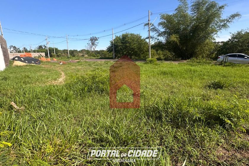 Terreno &agrave; venda - 128m&sup2; - Parque Colina Verde