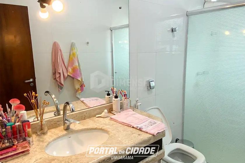 Sobrado &agrave; venda - 197m&sup2; - Zona II