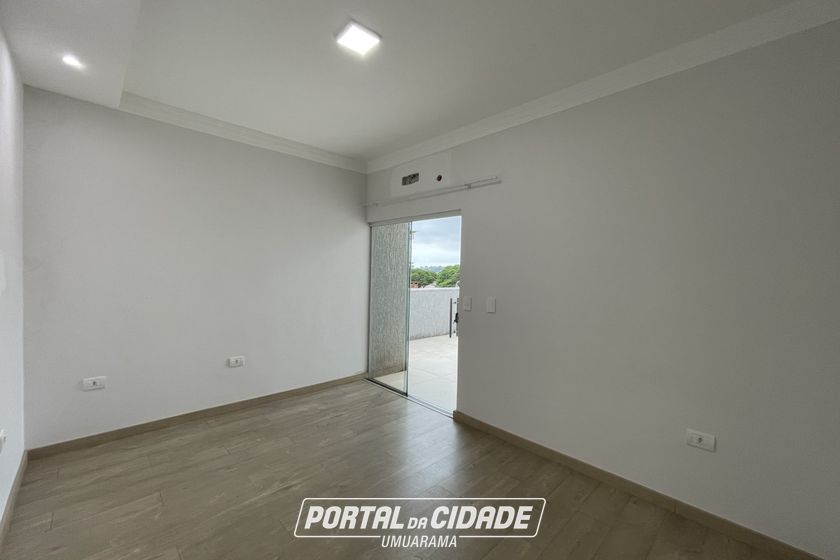 Casa para alugar - 252m&sup2; - ZONA VII