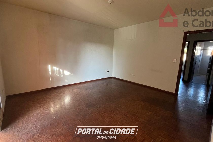 Casa &agrave; venda - 182m&sup2; - Jardim Aratimbo