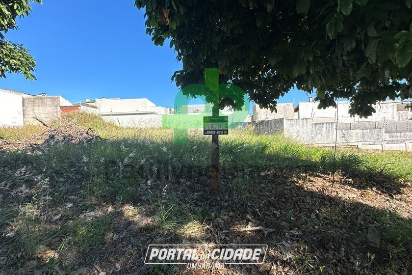 Terreno &agrave; venda - 254m&sup2; - JARDIM ALPHAVILE