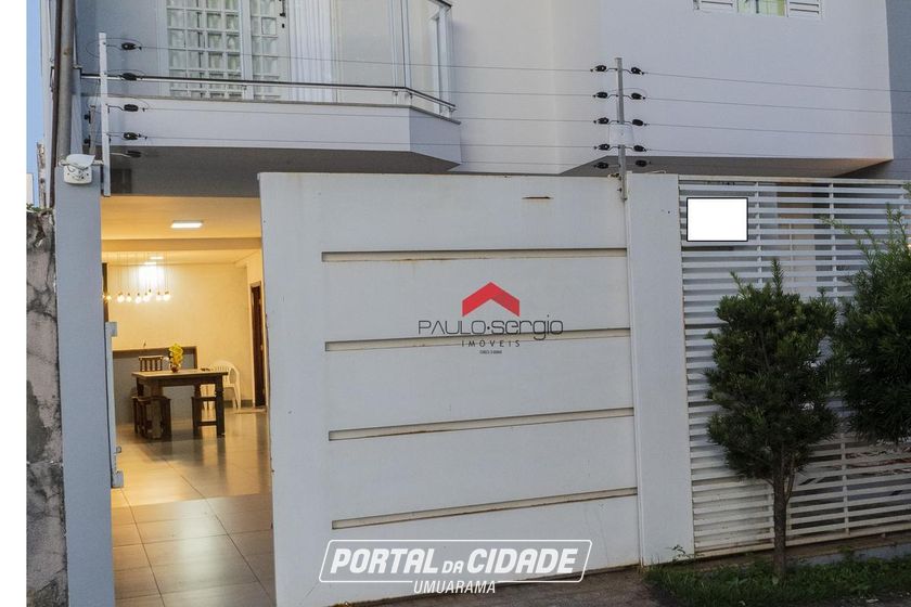Sobrado &agrave; venda - 152m&sup2; - Zona II