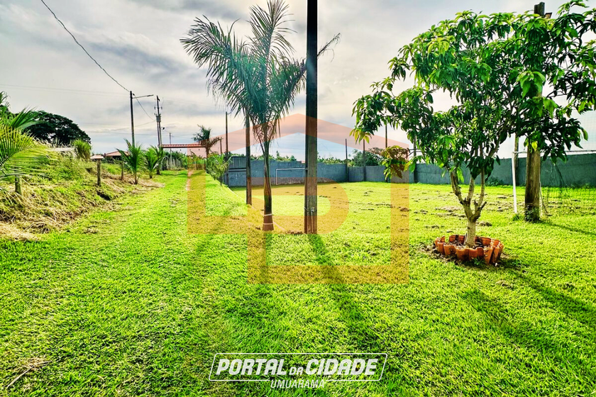 Ch&aacute;cara &agrave; venda - 4000m&sup2; - &Aacute;rea Rural