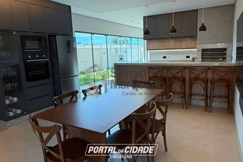 Casa &agrave; venda - 337m&sup2; - Porto Cobrinco