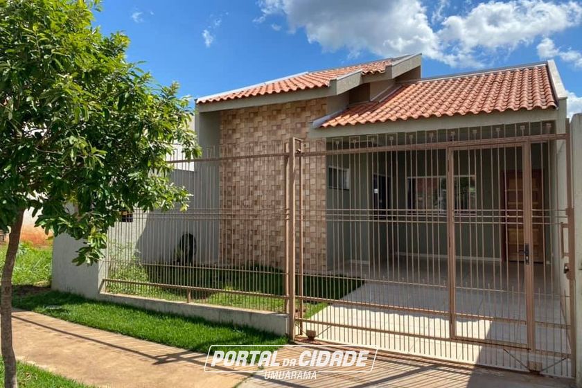 Casa &agrave; venda - 80m&sup2; - Jardim Sakai
