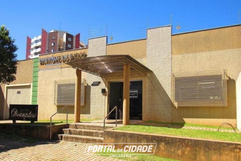 Sal&atilde;o Comercial &agrave; venda - 490m&sup2; - Zona I