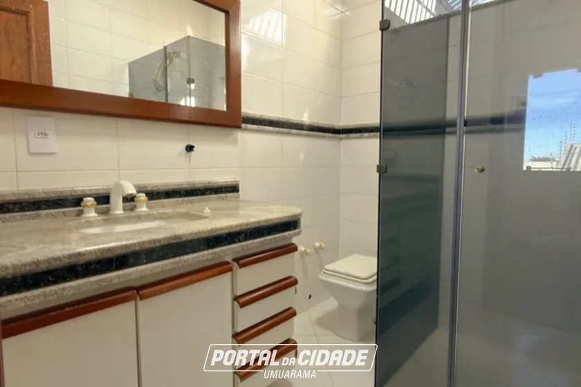 Sobrado &agrave; venda - 376m&sup2; - Zona I