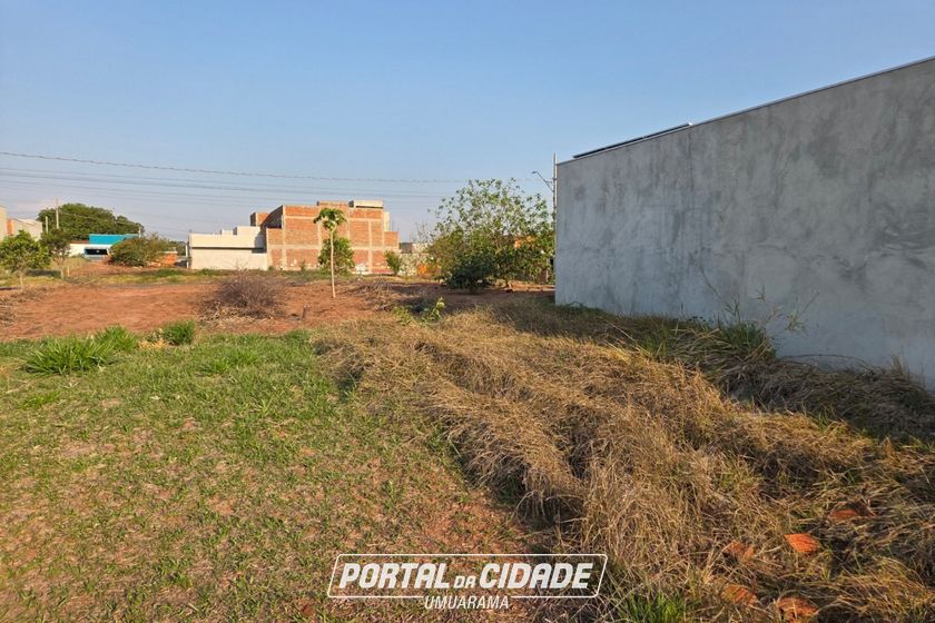 Terreno &agrave; venda - 136m&sup2; - PARQUE ILHA DA MADEIRA