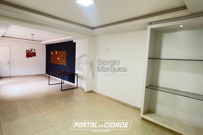 Sobrado &agrave; venda - 247m&sup2; - Zona VI