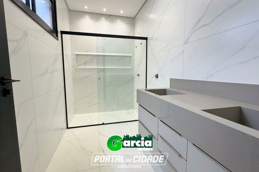 Casa &agrave; venda - 190m&sup2; - Jardins de Versailles