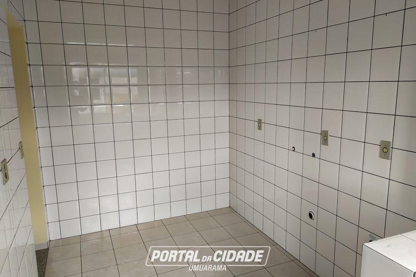 Apartamento &agrave; venda - 79m&sup2; - ZONA III