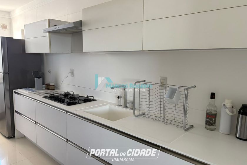 Apartamento &agrave; venda - 127m&sup2; - Centro