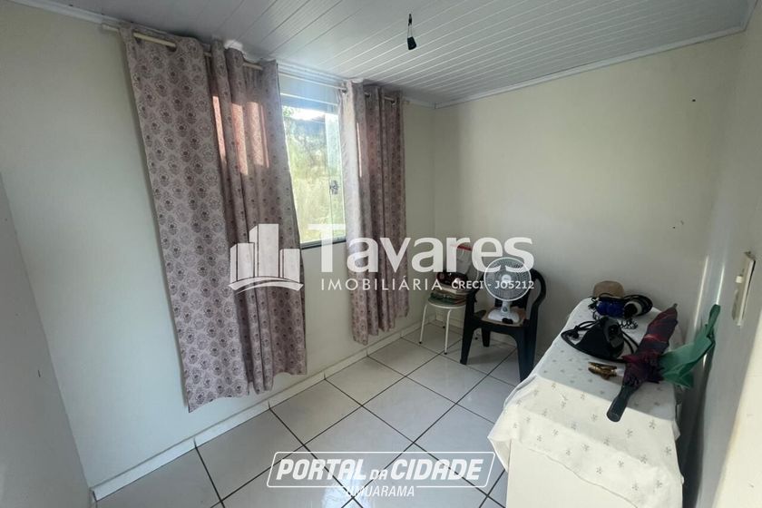 Casa &agrave; venda - 84m&sup2; - Parque Tarum&atilde;