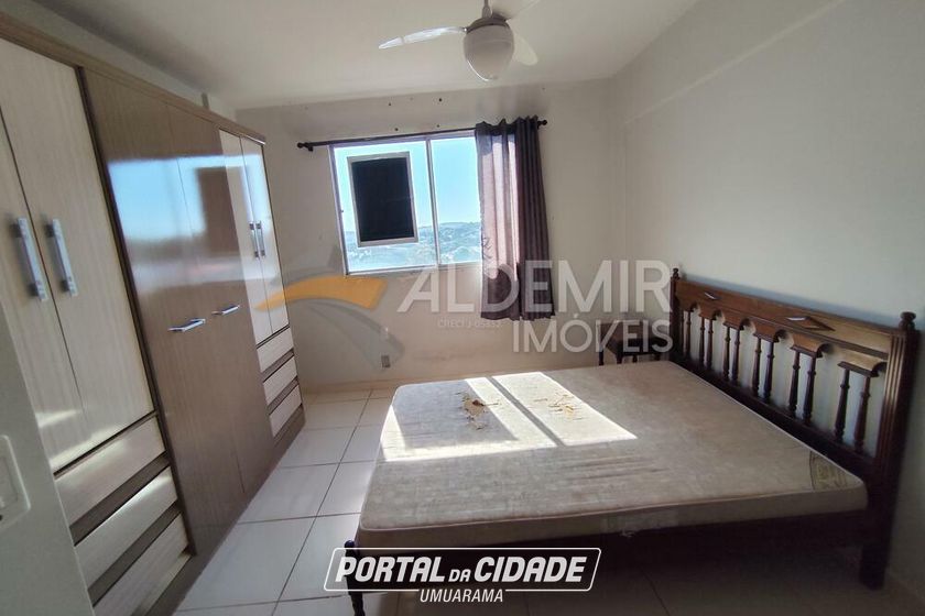 Apartamento para alugar - 74m&sup2; - Zona 6