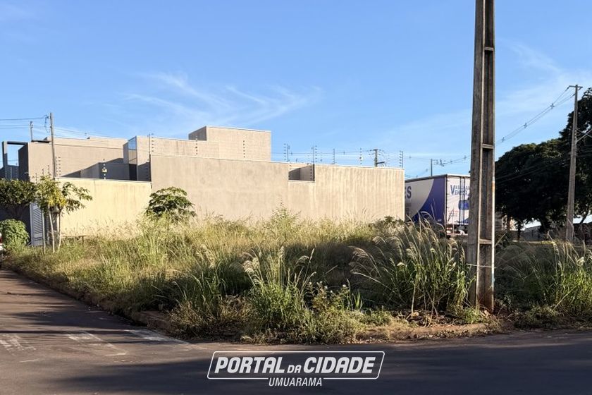 Terreno &agrave; venda - 301m&sup2; - Jardim Colorado