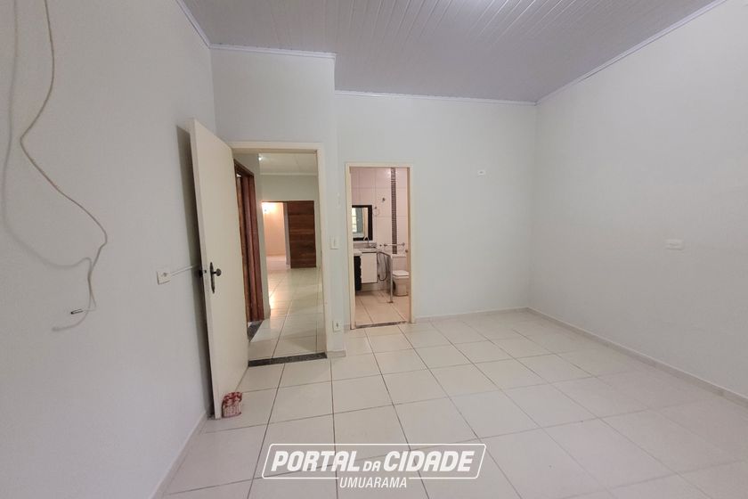 Casa para alugar - 324m&sup2; - Zona I