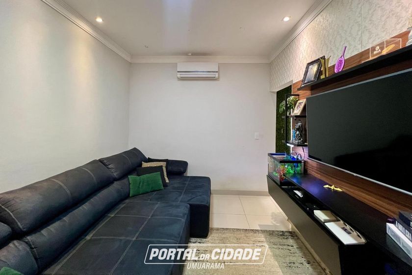 Casa &agrave; venda - Centro