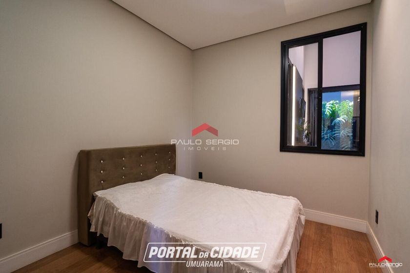 Casa &agrave; venda - 245m&sup2; - Zona III