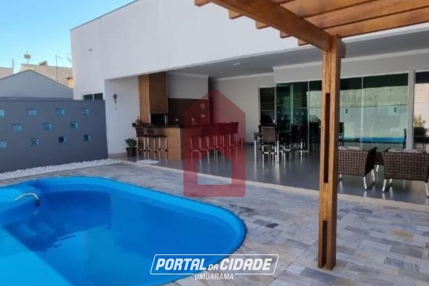 Casa &agrave; venda - 233m&sup2; - Jardim Tamoio