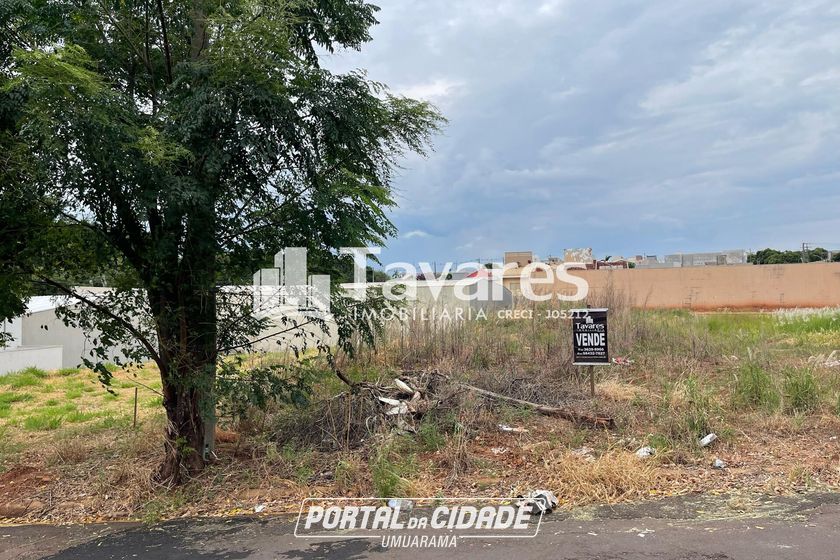 Terreno &agrave; venda - 371m&sup2; - Jardim Floren&ccedil;a