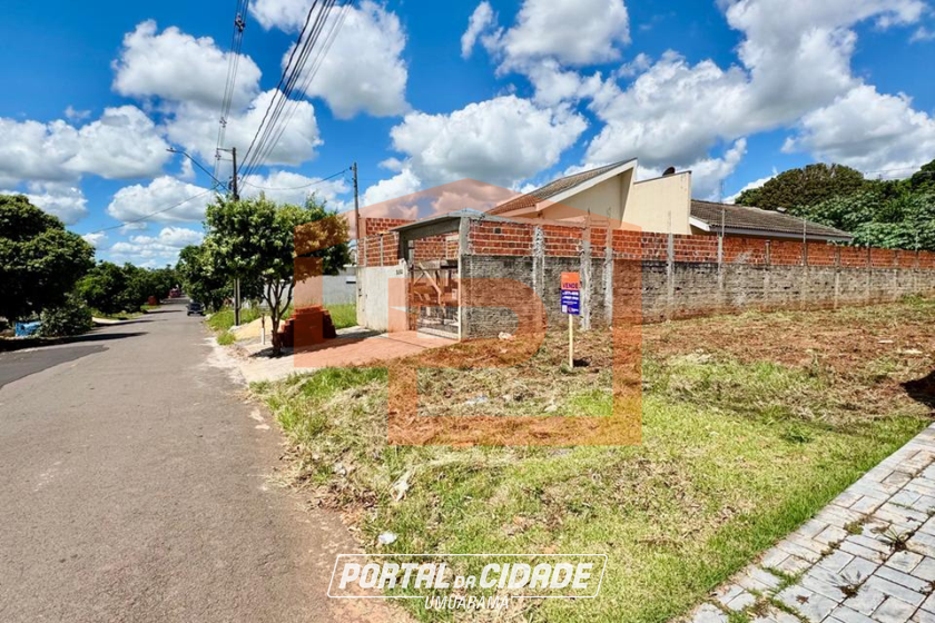 Terreno &agrave; venda - 216m&sup2; - Jardim Itapu&atilde;