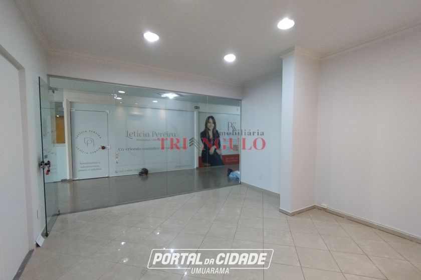 Sala Comercial para alugar - 25m&sup2; - ZONA III