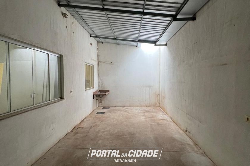 Sal&atilde;o Comercial para alugar - 180m&sup2; - Parque Residencial da G&aacute;vea