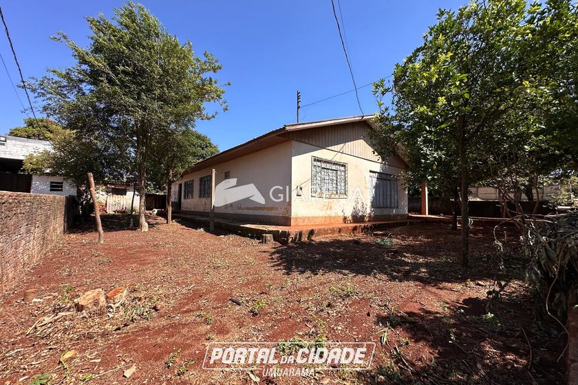 Terreno &agrave; venda - 661m&sup2; - CENTRO