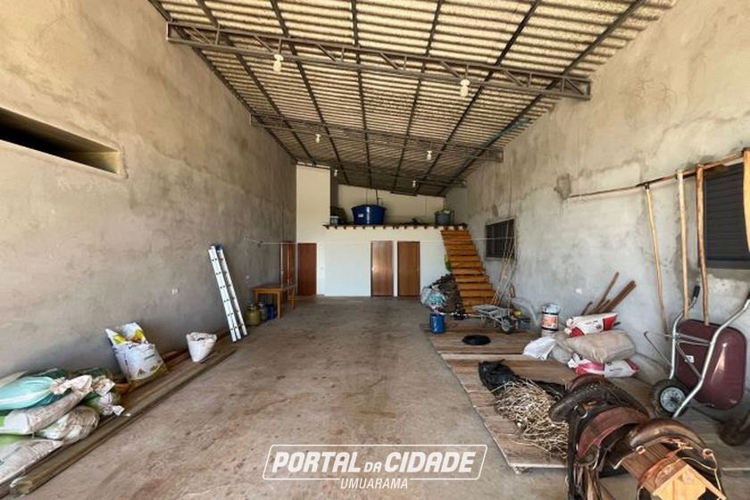 Ch&aacute;cara &agrave; venda - 