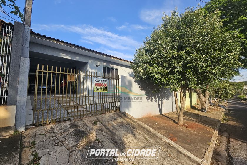 Casa &agrave; venda - 142m&sup2; - CONJUNTO RESIDENCIAL GUARANI