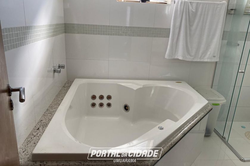 Apartamento &agrave; venda - 363m&sup2; - Zona III